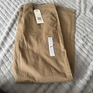 DENIZEN Levi's Mens 42x32 S47 Slim Fit Taper Chinos Khaki Stretch Pants NEW